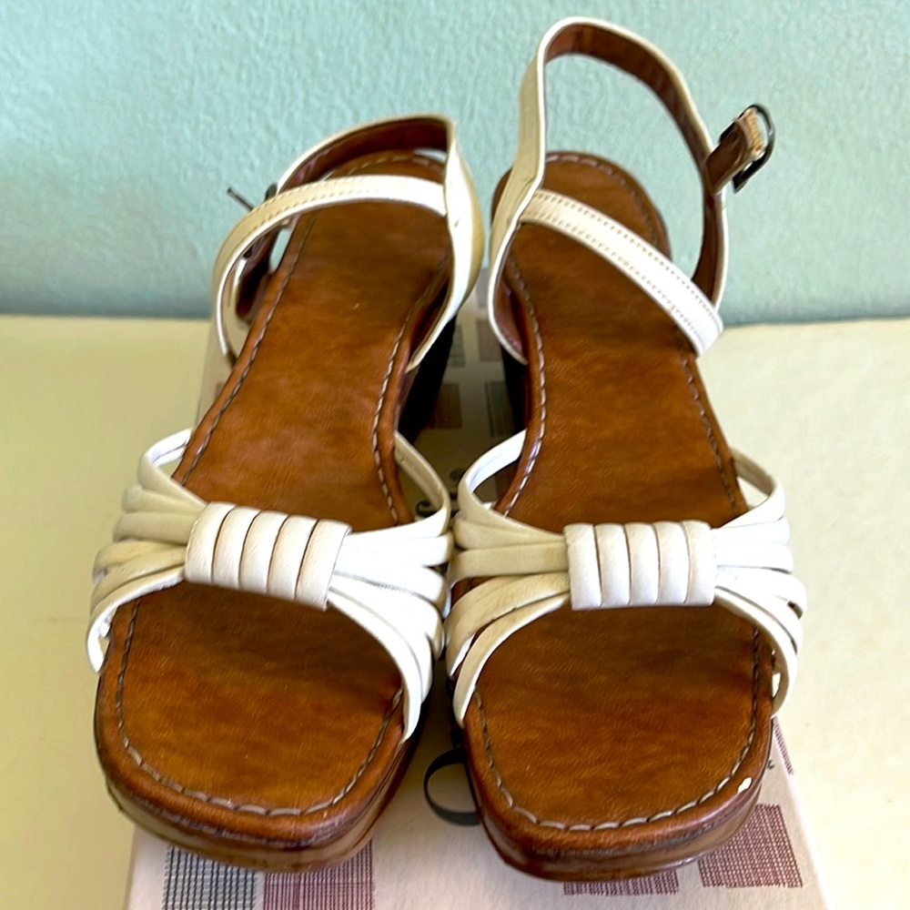 Vintage Connie YoYo’s Wedges